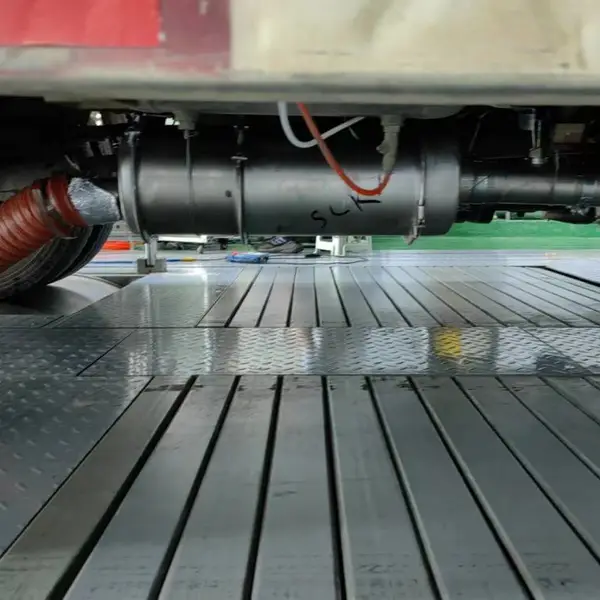Maintenance-free black smoke purifier