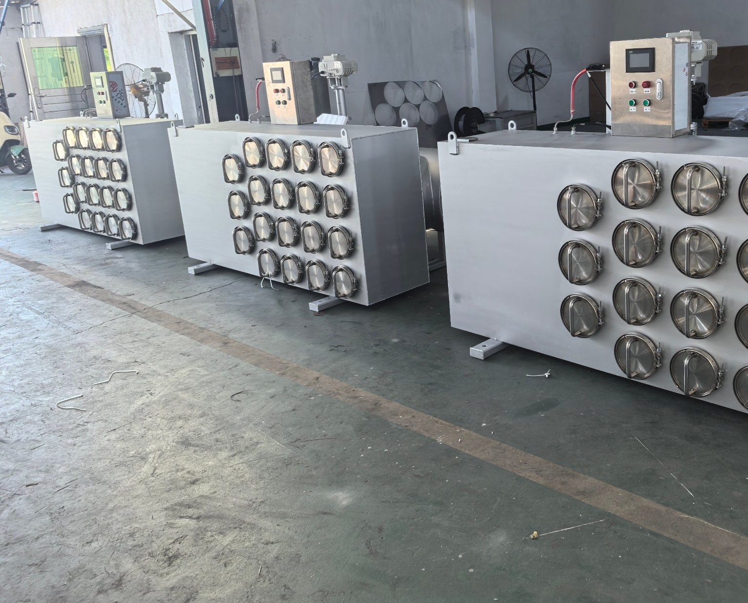 AIFILTECH 多芯发电机组黑烟净化器批量生产 | AIFILTECH multi-core genset black smoke purifiers batch production