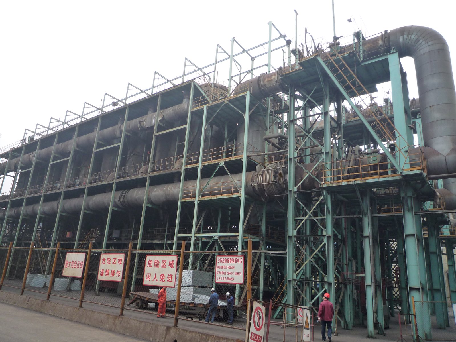 aifiltech dust tubesheet site install.jpg
