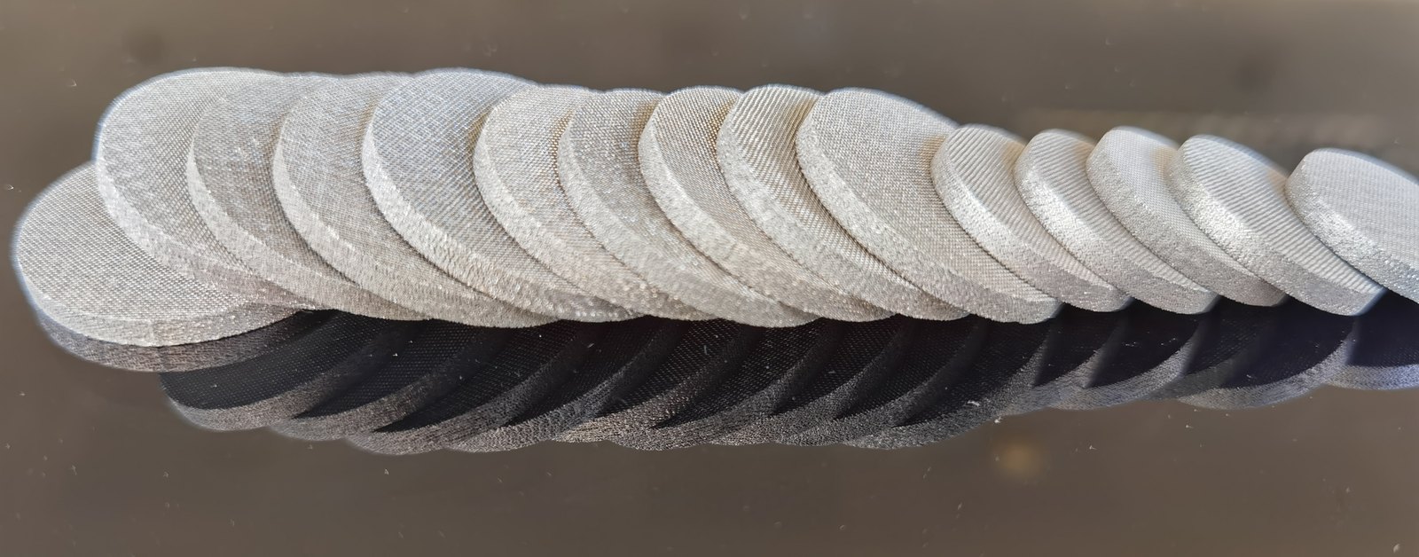 aifiltech flame arrestor disc first sample 02.jpg