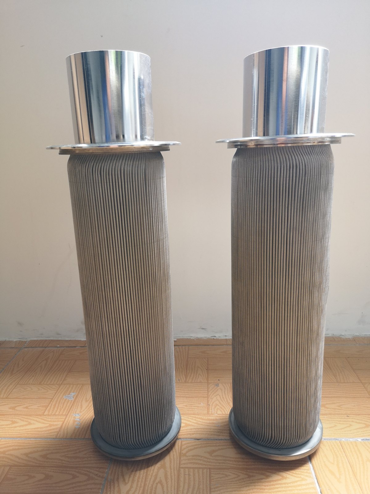 aifiltech metal filter cartridge pair 01.jpg