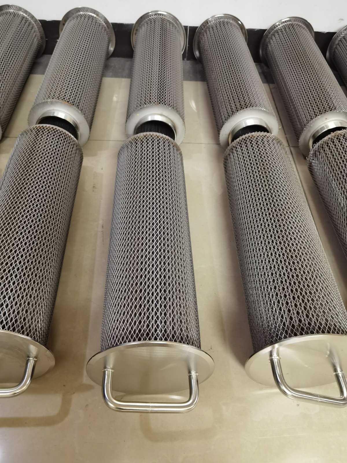 aifiltech sintered metal filter cartridge batch 02.jpg